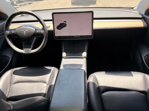 More photos of 2021 Tesla Model 3 Long Range at Premium Autos - El Monte, CA