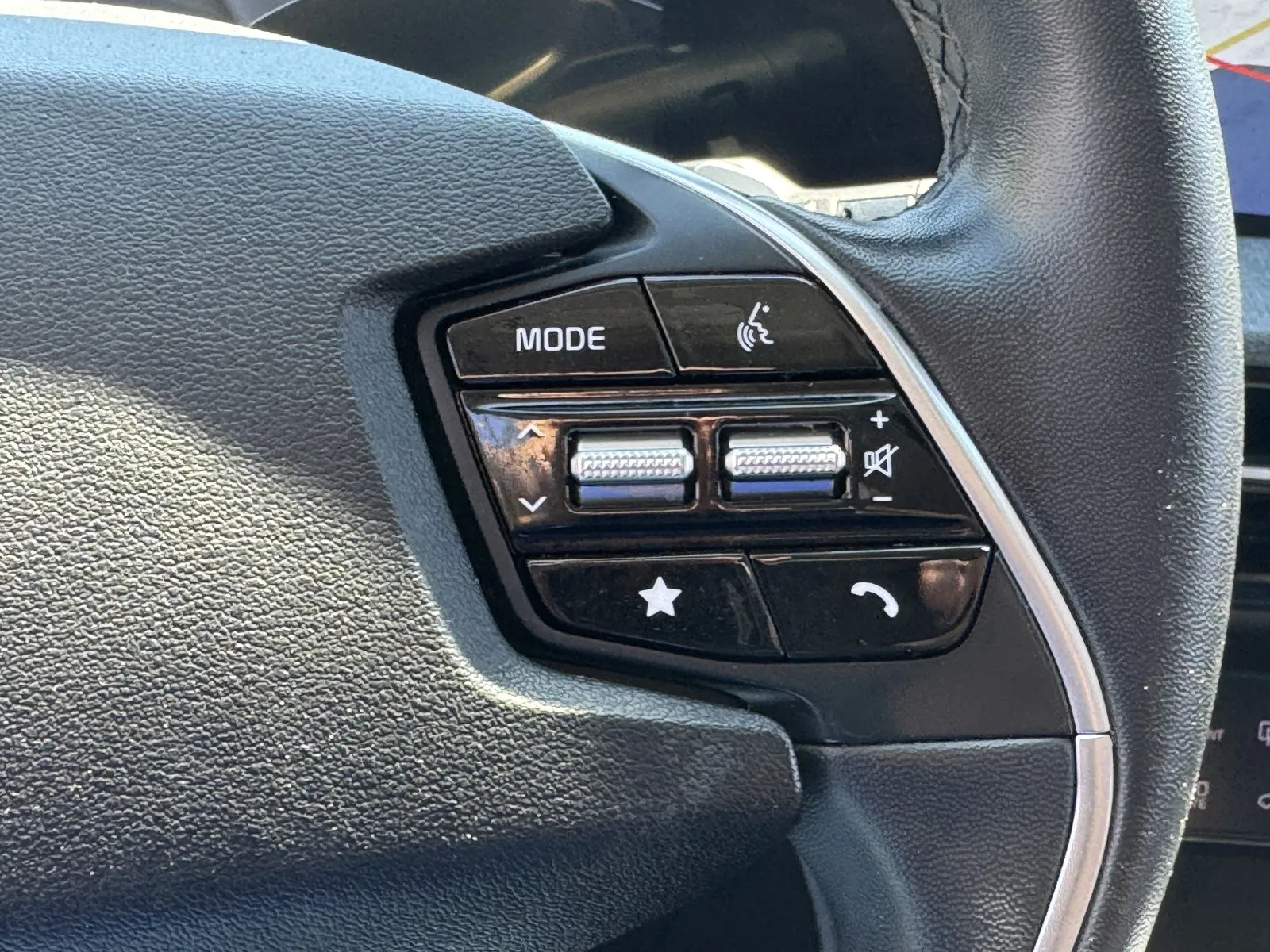 Kia EV6 photo 18