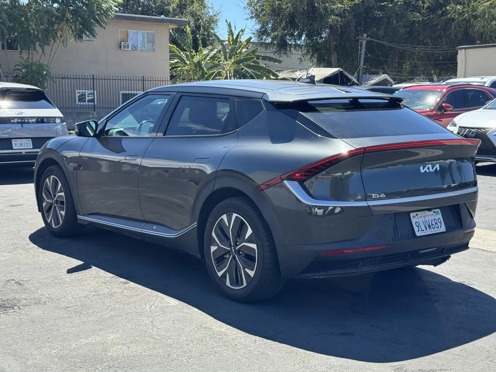 Kia EV6 photo 2