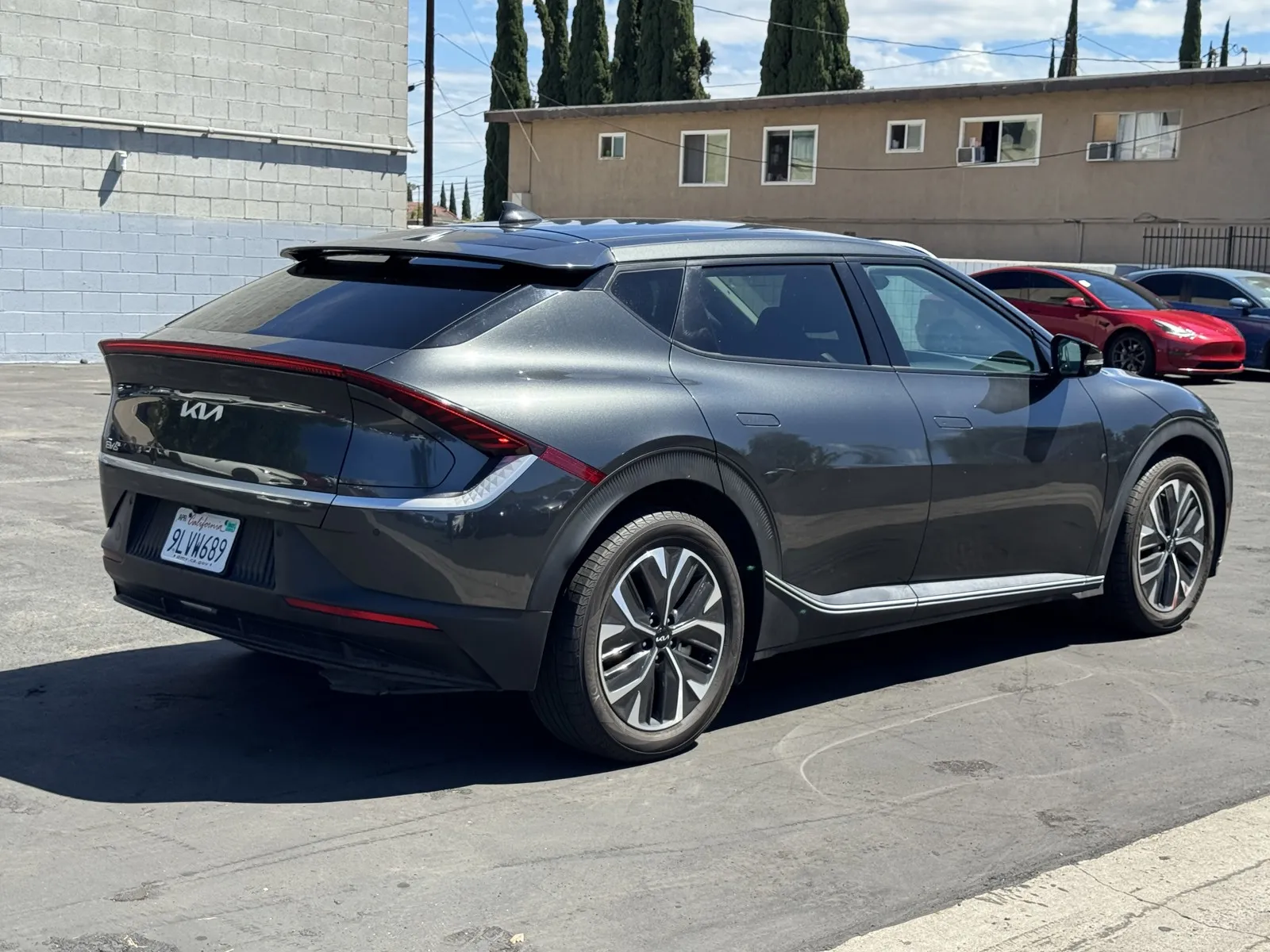 Kia EV6 photo 4