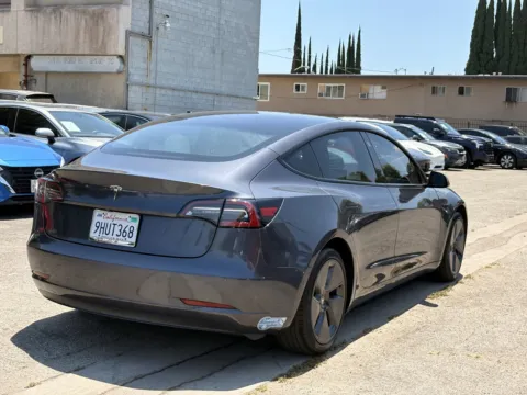 More photos of 2021 Tesla Model 3 Standard Range Plus at Premium Autos - El Monte, CA