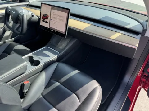 More photos of 2022 Tesla Model 3 Long Range at Premium Autos - El Monte, CA