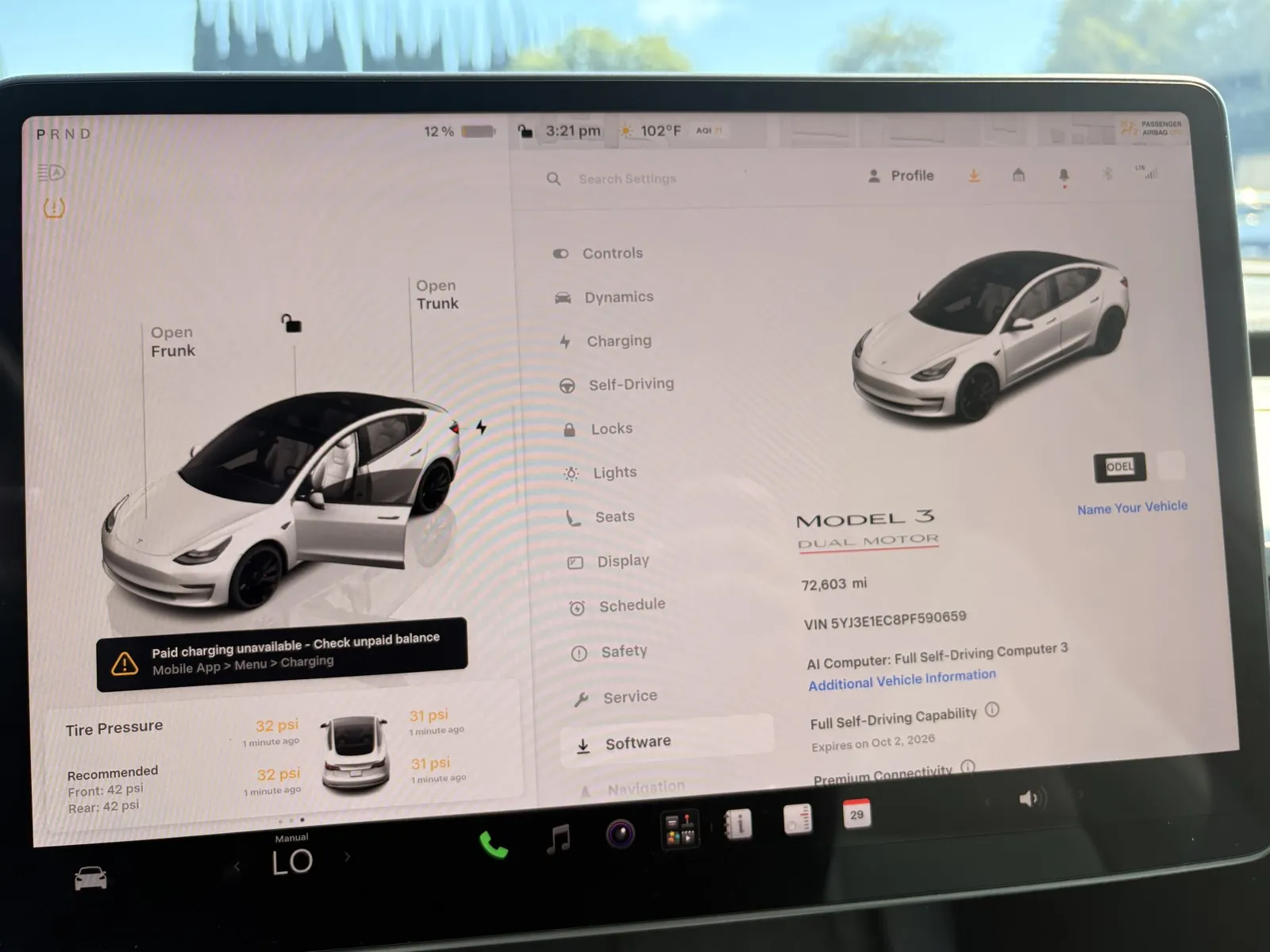 Tesla Model 3 photo 13