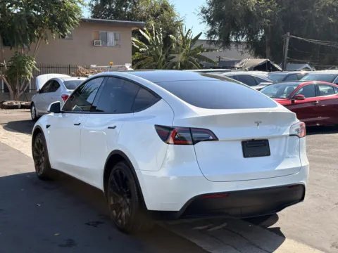 Photos of 2021 Tesla Model Y Long Range for sale in South El Monte, CA at Premium Autos - El Monte