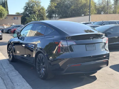 Photos of 2023 Tesla Model Y Performance for sale in South El Monte, CA at Premium Autos - El Monte