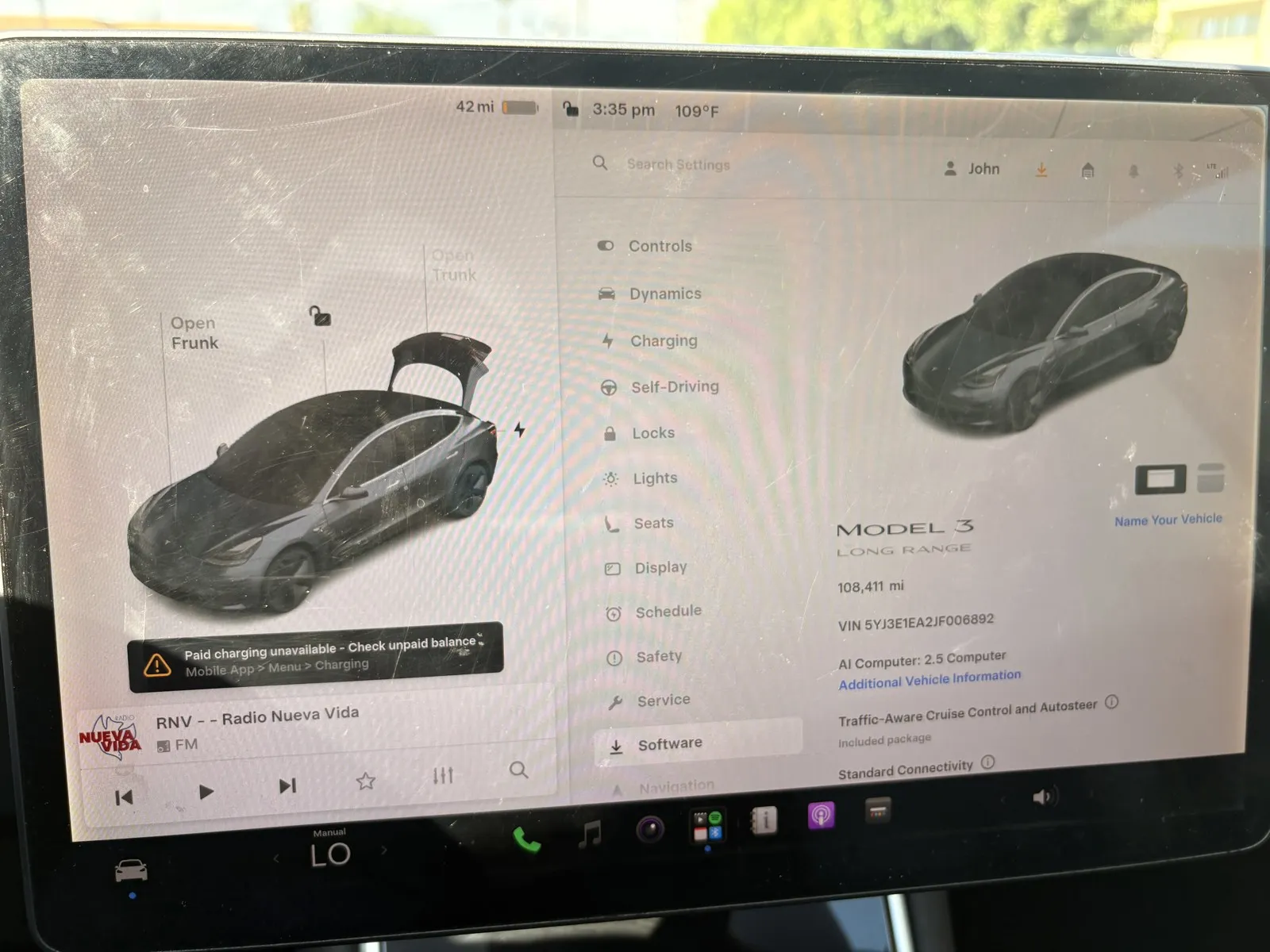 Tesla Model 3 photo 13