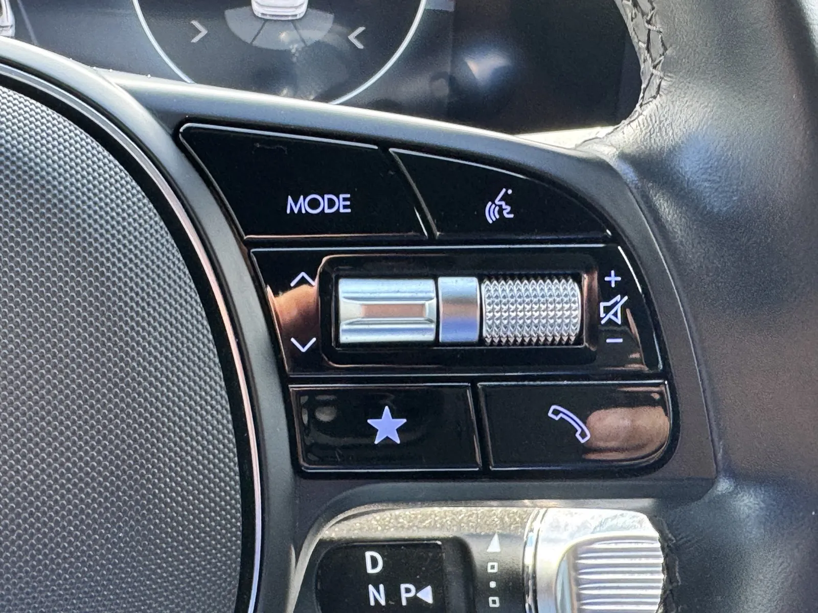 Hyundai Ioniq 6 photo 16