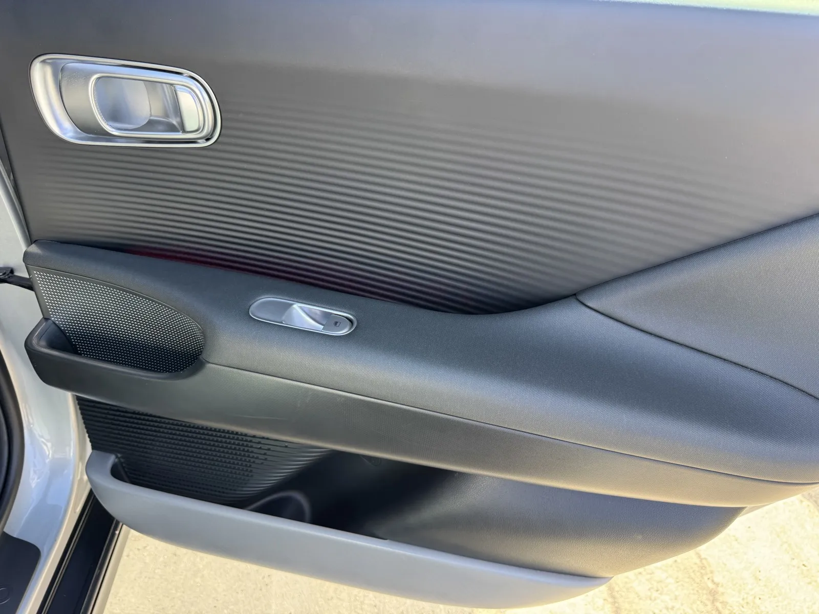 Hyundai Ioniq 6 photo 9