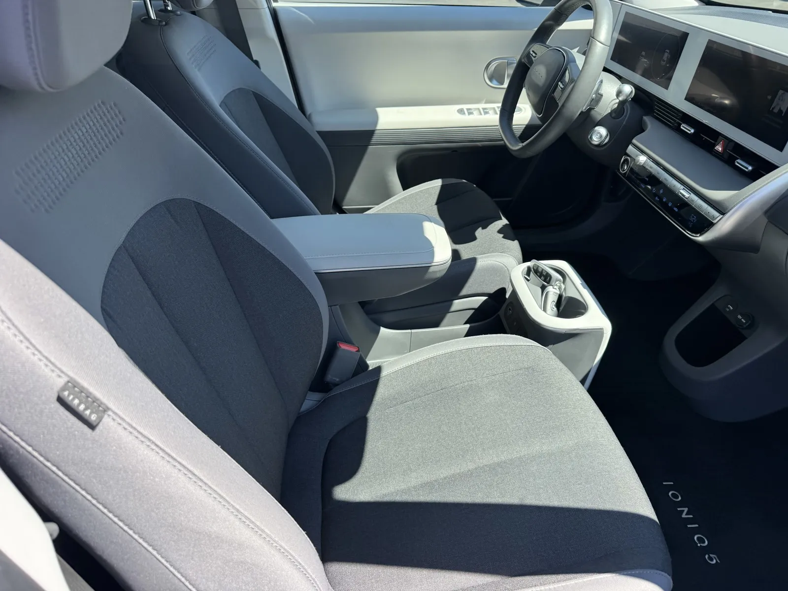 Hyundai Ioniq 5 photo 5