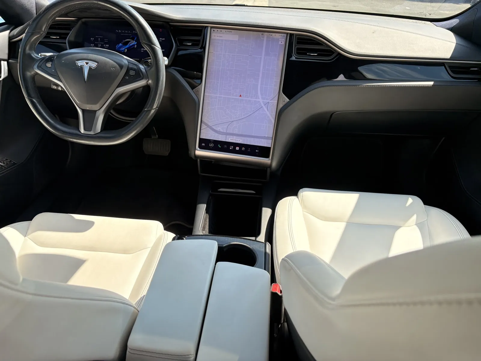 Tesla Model S photo 5