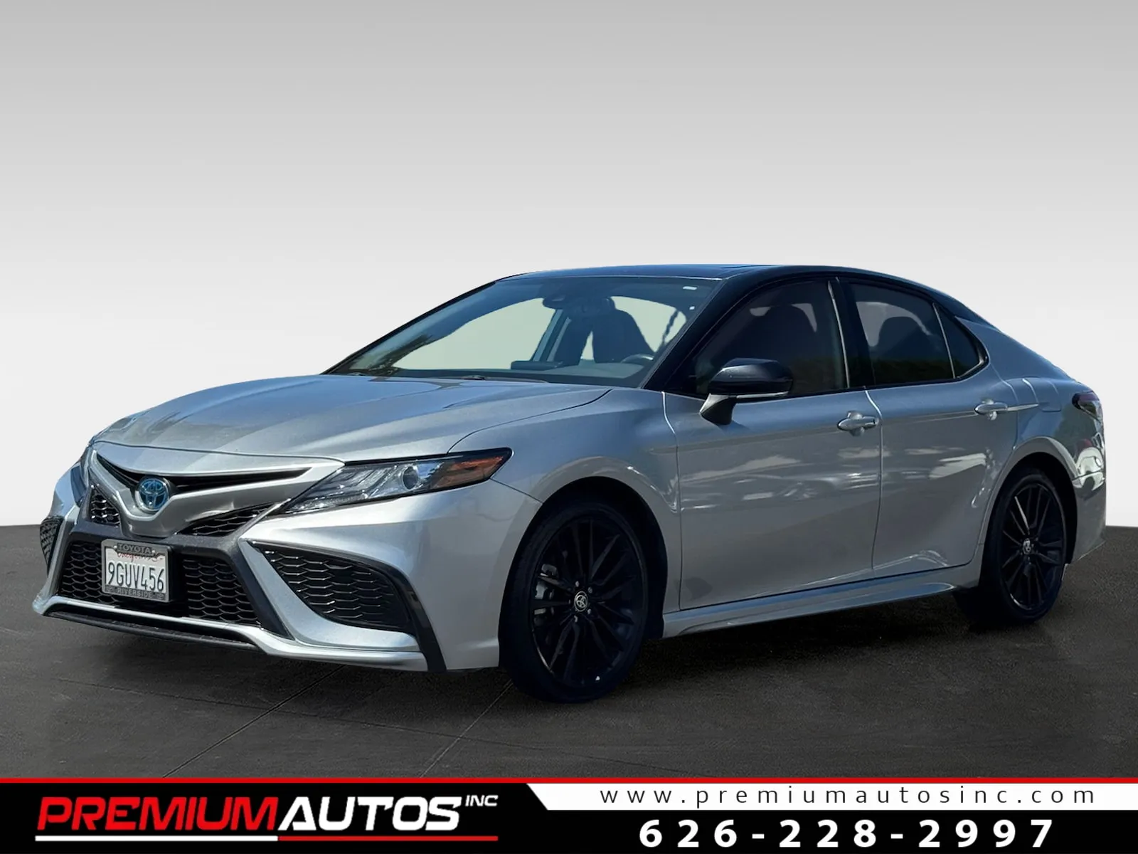 Silver 2023 Toyota Camry Hybrid XSE for sale in South El Monte, CA