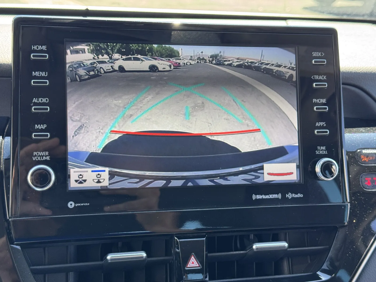 Toyota Camry photo 15