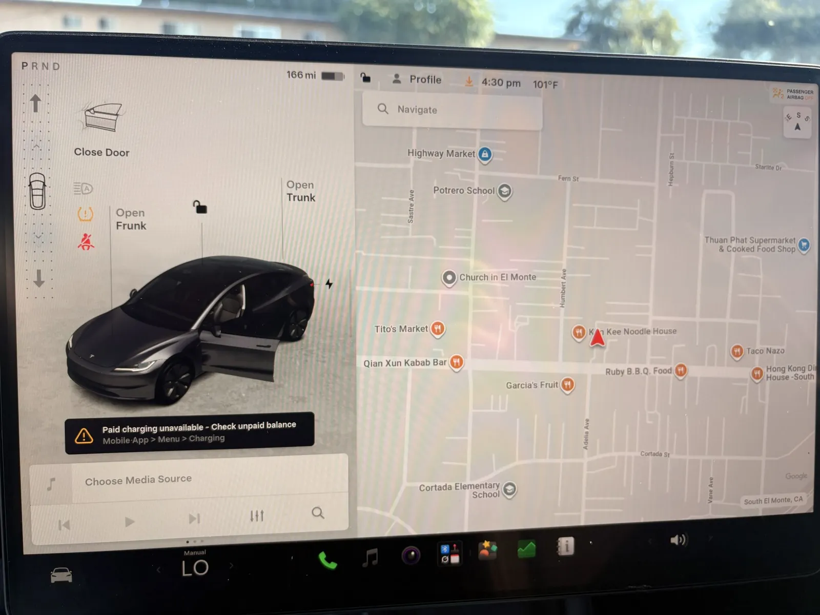 Tesla Model 3 photo 15