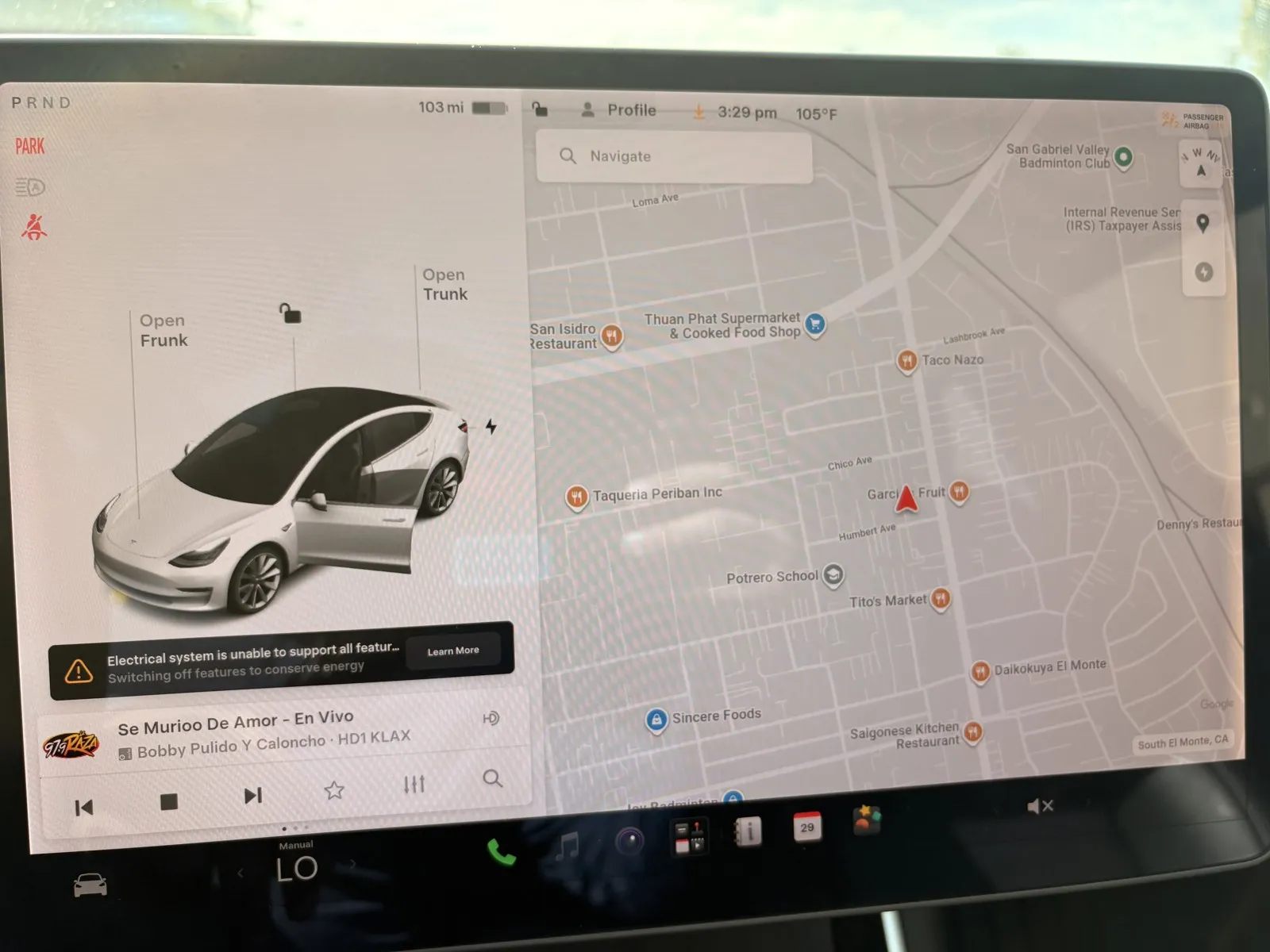Tesla Model 3 photo 15