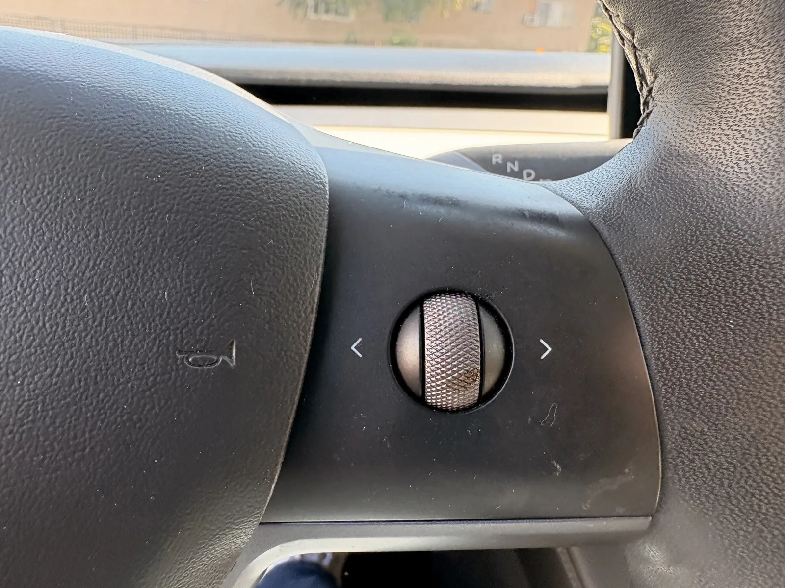 Tesla Model 3 photo 17
