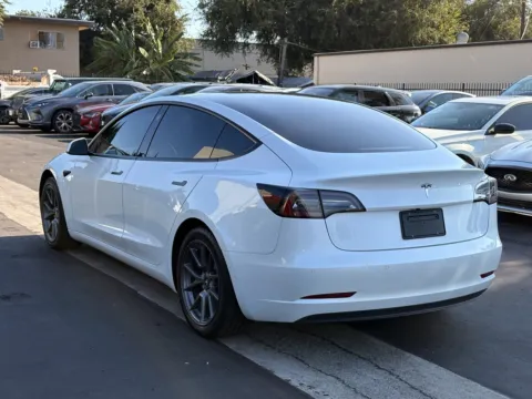 Photos of 2021 Tesla Model 3 Standard Range Plus for sale in South El Monte, CA at Premium Autos - El Monte