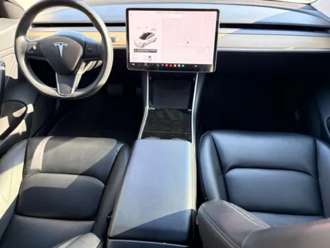 More photos of 2019 Tesla Model 3 Standard Range Plus at Premium Autos - El Monte, CA