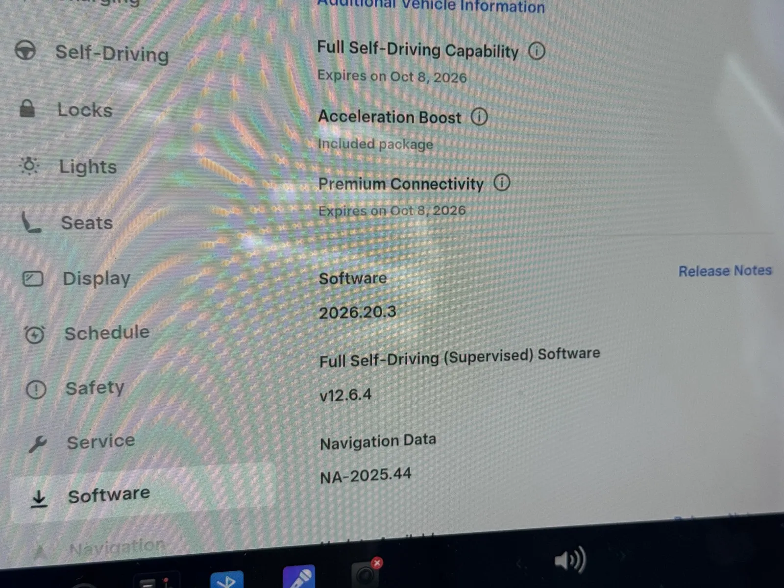 Tesla Model Y photo 16