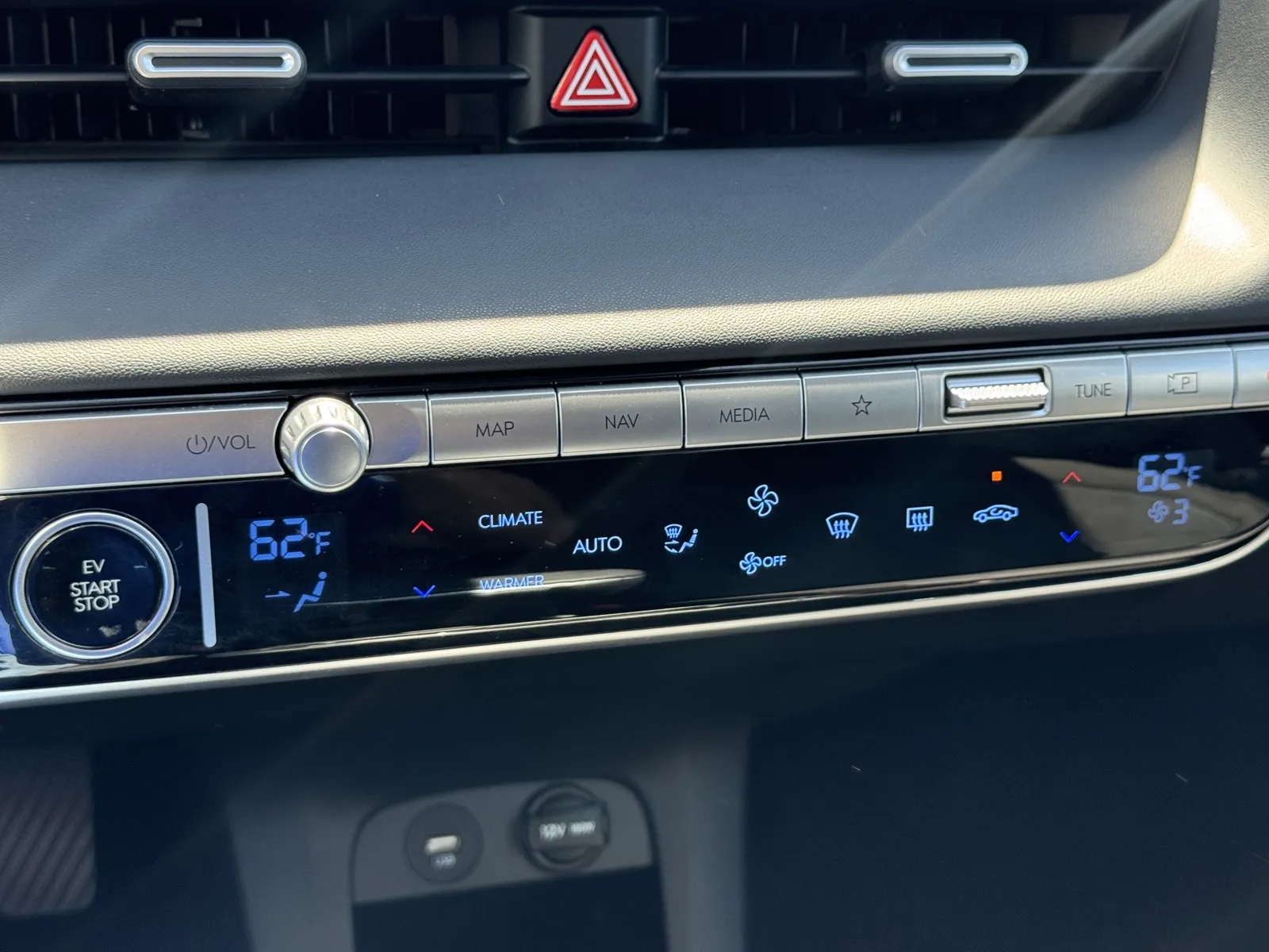 Hyundai Ioniq 5 photo 16