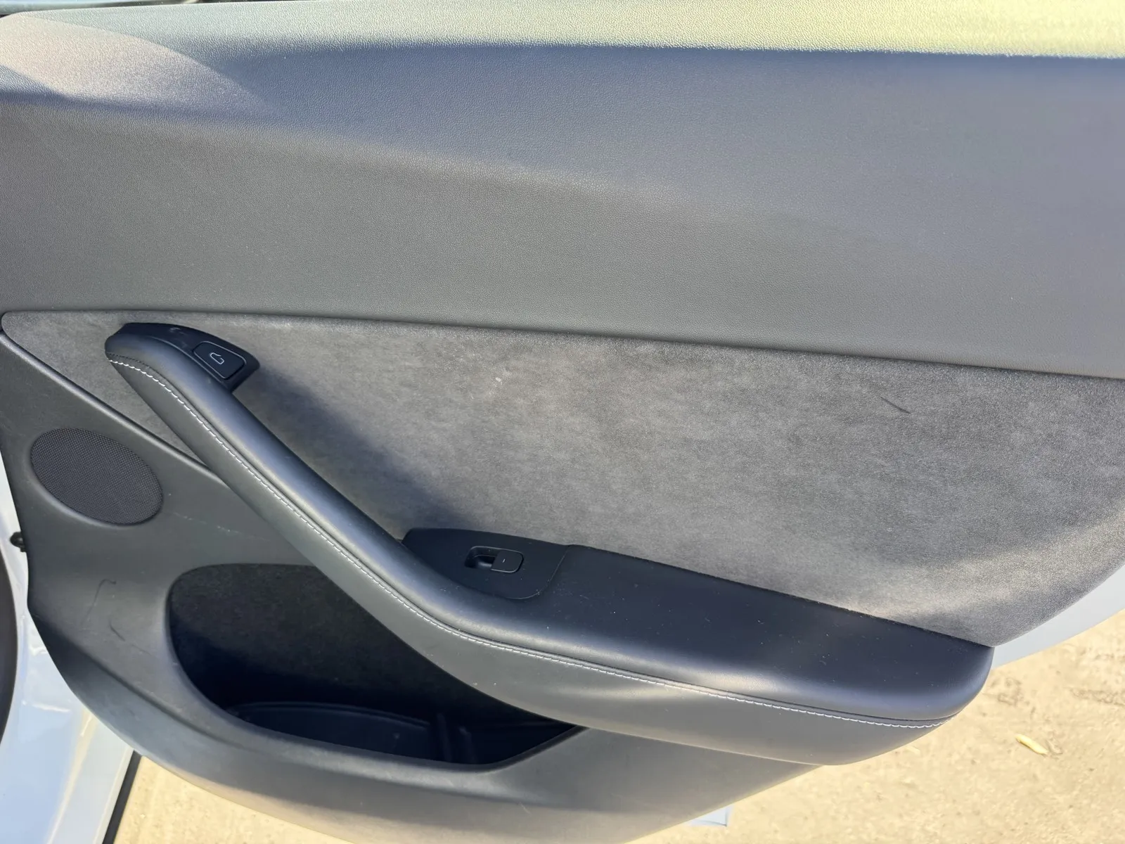 Tesla Model Y photo 9