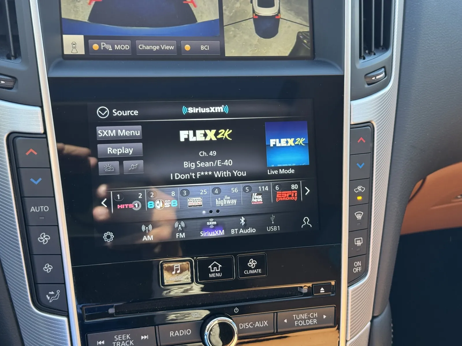 Infiniti Q50 photo 14