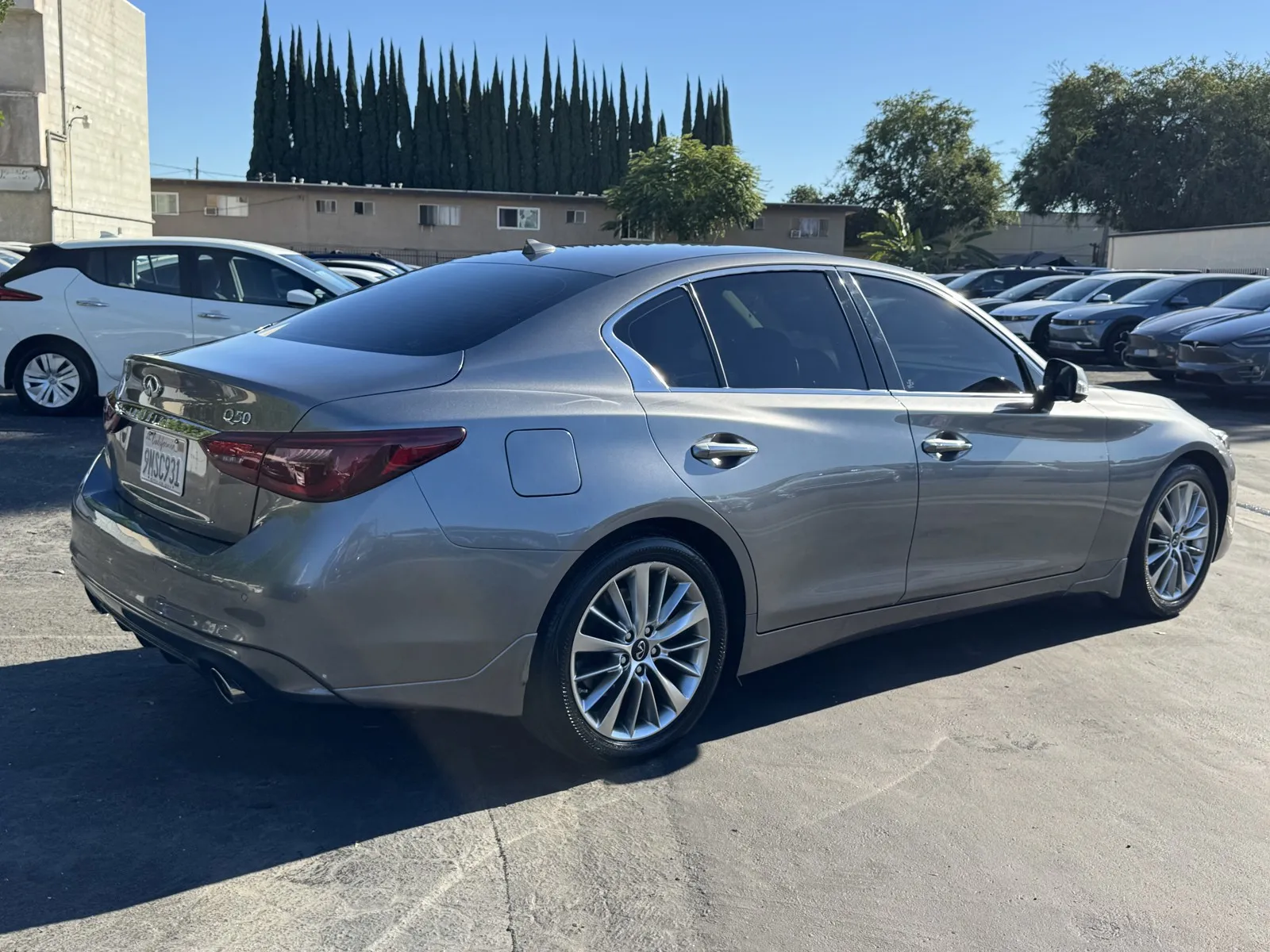 Infiniti Q50 photo 4