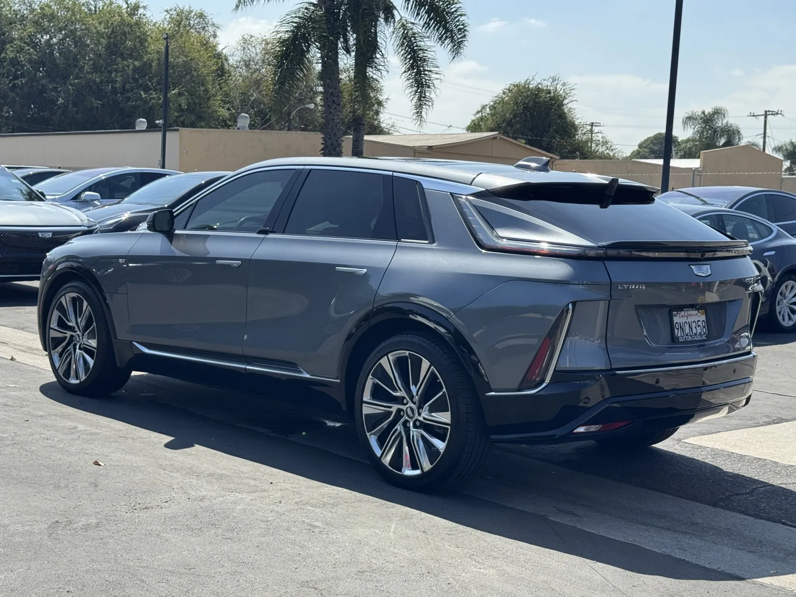 Cadillac Lyriq photo 2