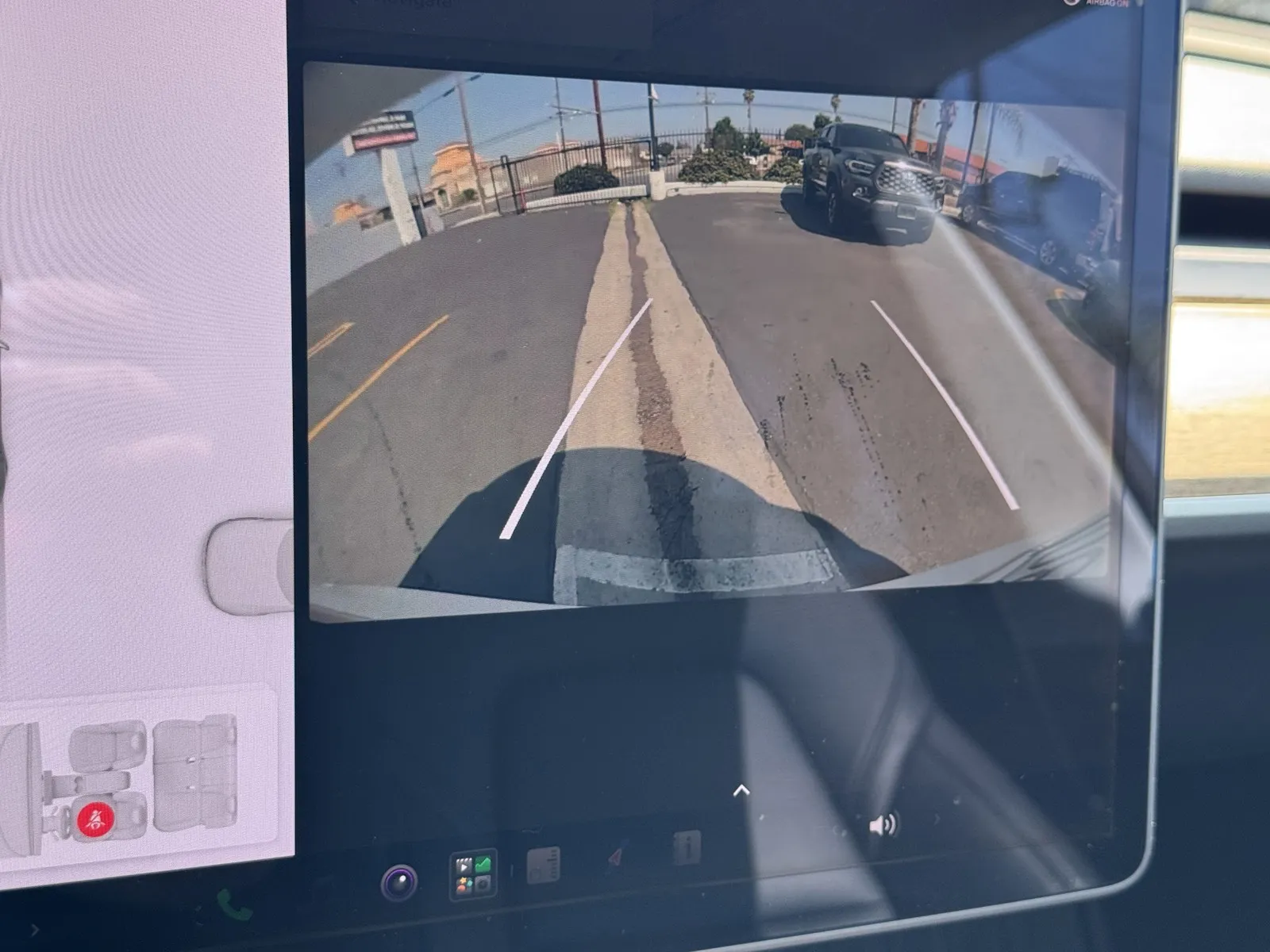 Tesla Model Y photo 14
