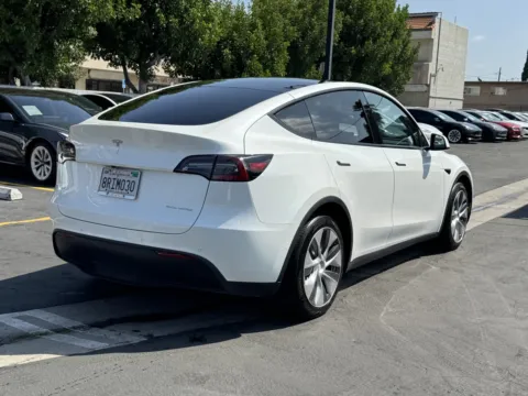 More photos of 2020 Tesla Model Y Long Range at Premium Autos - El Monte, CA