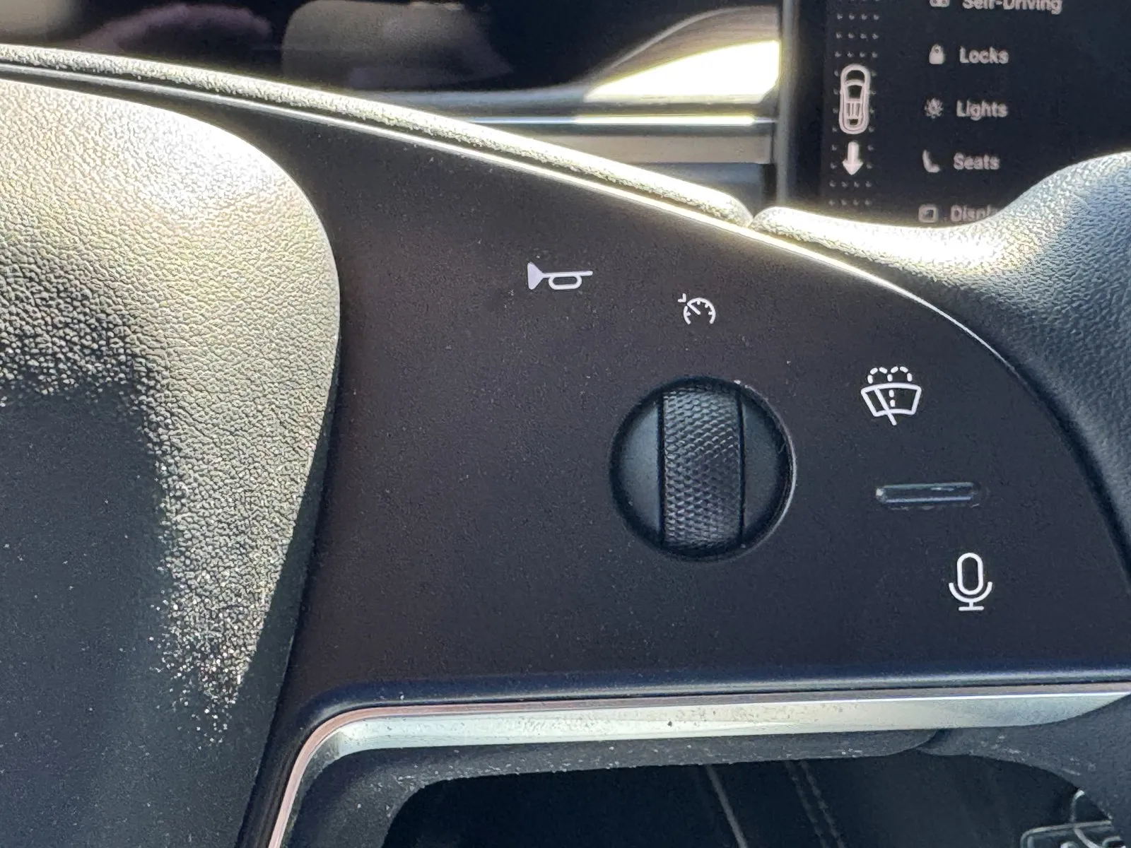 Tesla Model X photo 16