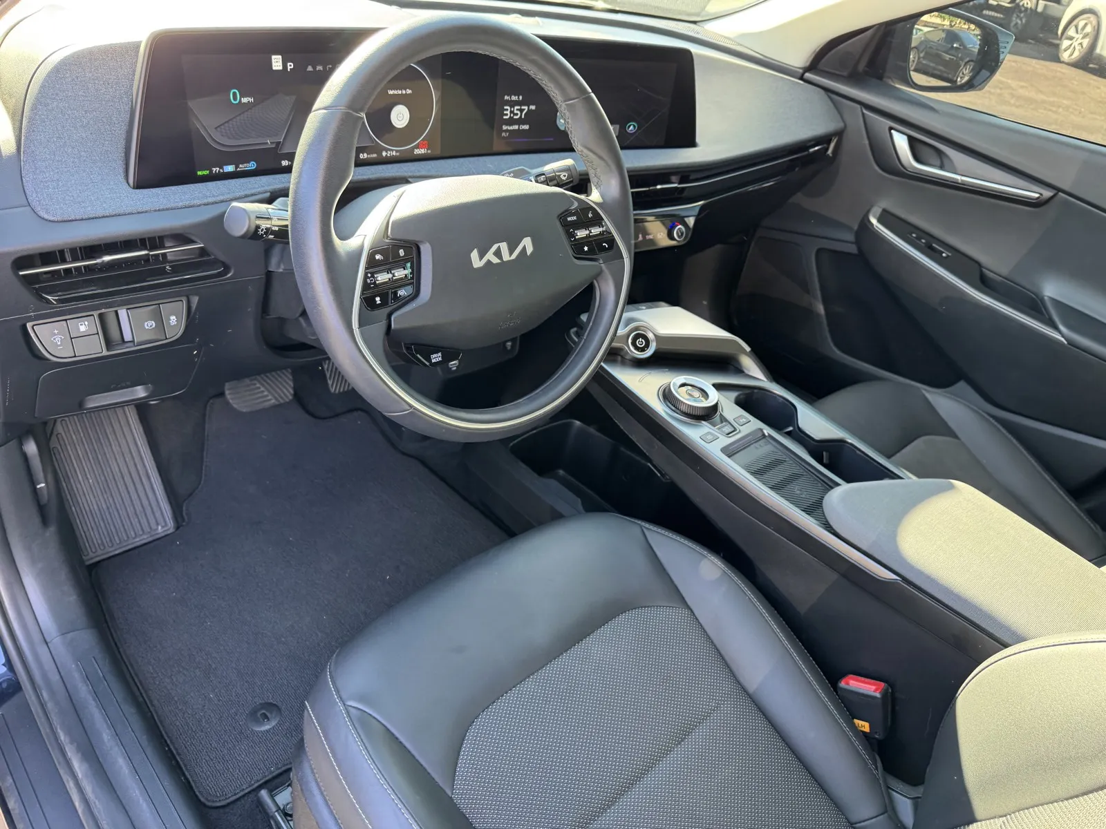 Kia EV6 photo 10