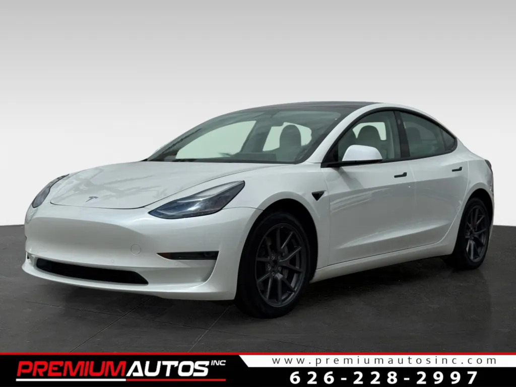 2022 Tesla Model 3 Long Range