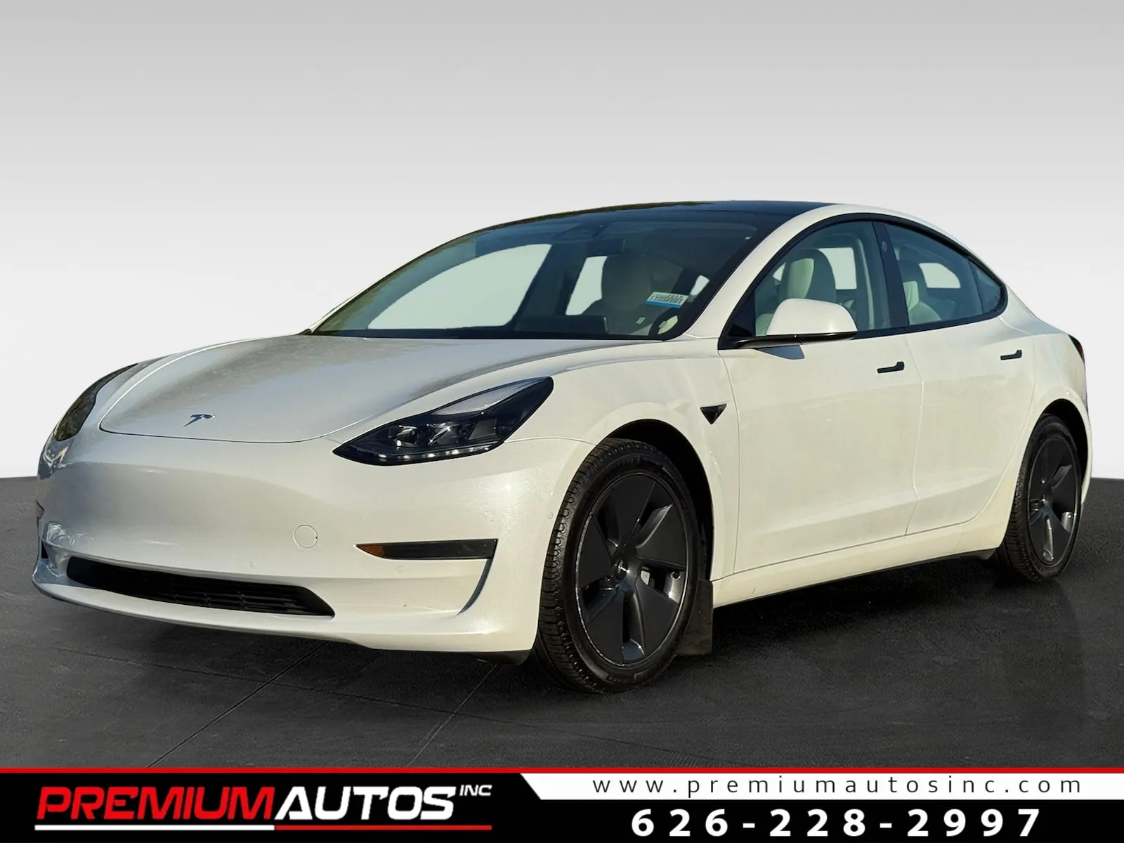 White 2021 Tesla Model 3 Standard Range Plus for sale in South El Monte, CA