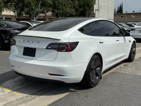 More photos of 2021 Tesla Model 3 Long Range at Premium Autos - El Monte, CA