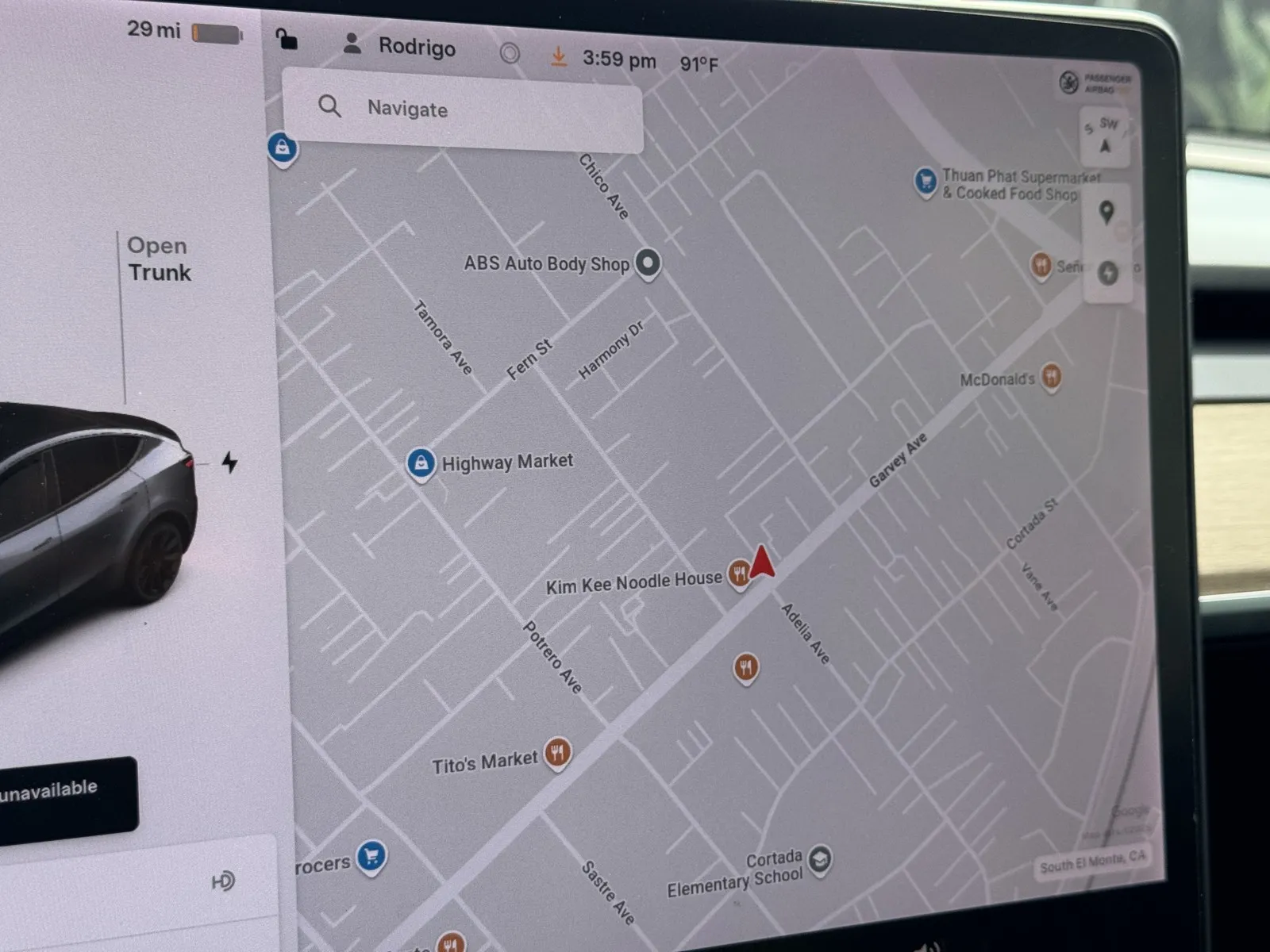 More photos of 2021 Tesla Model Y Standard Range at Premium Autos - El Monte, CA