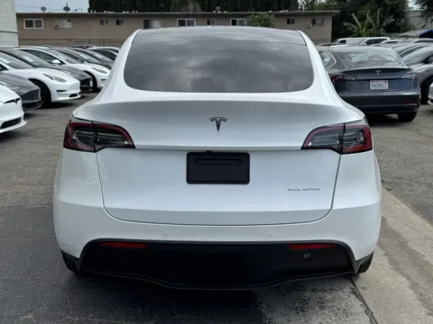 Another view of 2020 Tesla Model Y Long Range for sale in South El Monte, CA at Premium Autos - El Monte