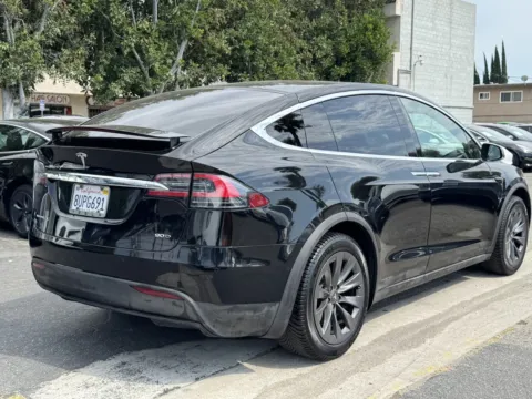 More photos of 2017 Tesla Model X 90D at Premium Autos - El Monte, CA