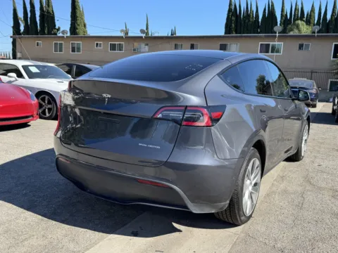More photos of 2020 Tesla Model Y Long Range at Premium Autos - El Monte, CA