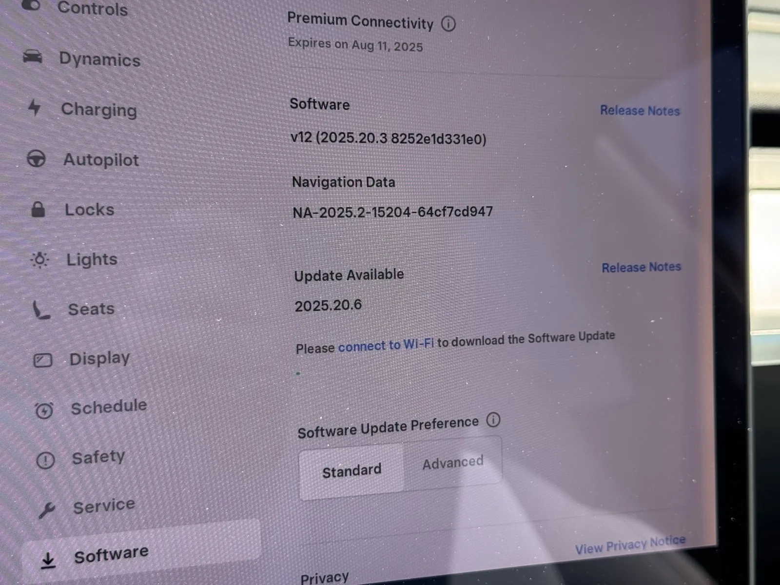 More photos of 2020 Tesla Model 3 Standard Range Plus at Premium Autos - El Monte, CA