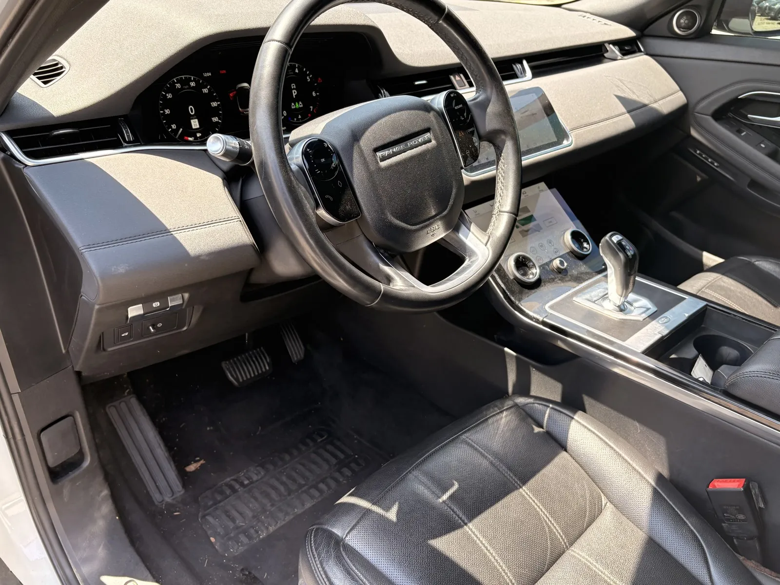 2020 Land Rover Range Rover Evoque SE - Photo 10