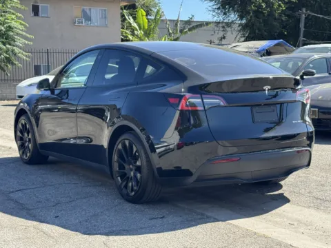 Photos of 2021 Tesla Model Y Standard Range for sale in South El Monte, CA at Premium Autos - El Monte
