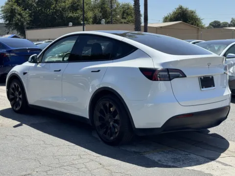 Photos of 2021 Tesla Model Y Long Range for sale in South El Monte, CA at Premium Autos - El Monte