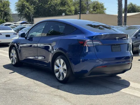 Photos of 2022 Tesla Model Y Long Range for sale in South El Monte, CA at Premium Autos - El Monte