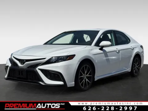 White 2023 Toyota Camry SE for sale in South El Monte, CA