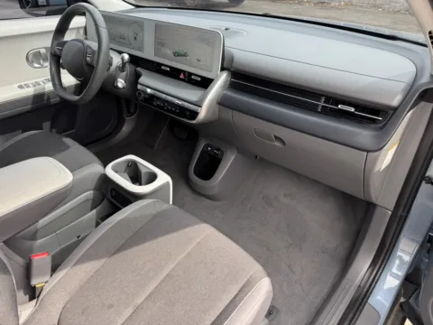 More photos of 2022 Hyundai IONIQ 5 SE H Track at Premium Autos - El Monte, CA