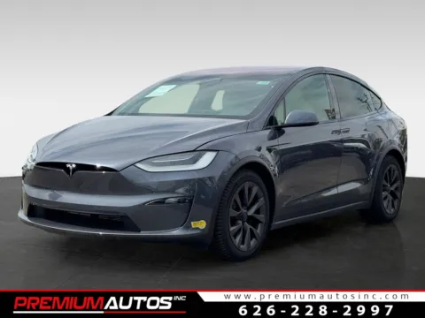 Silver 2022 Tesla Model X Plaid for sale in South El Monte, CA