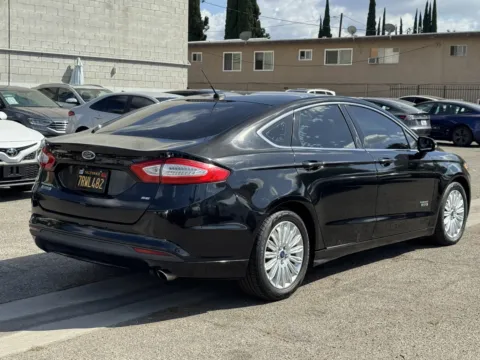 More photos of 2016 Ford Fusion Energi SE Luxury at Premium Autos - El Monte, CA