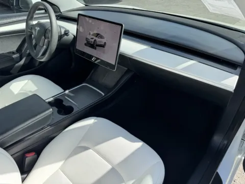More photos of 2022 Tesla Model 3 at Premium Autos - El Monte, CA