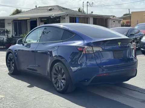 Photos of 2021 Tesla Model Y Performance for sale in South El Monte, CA at Premium Autos - El Monte