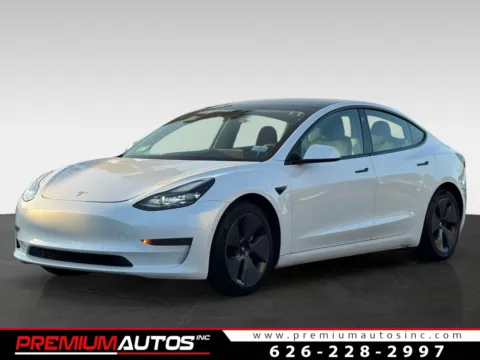 White 2021 Tesla Model 3 Standard Range Plus for sale in South El Monte, CA